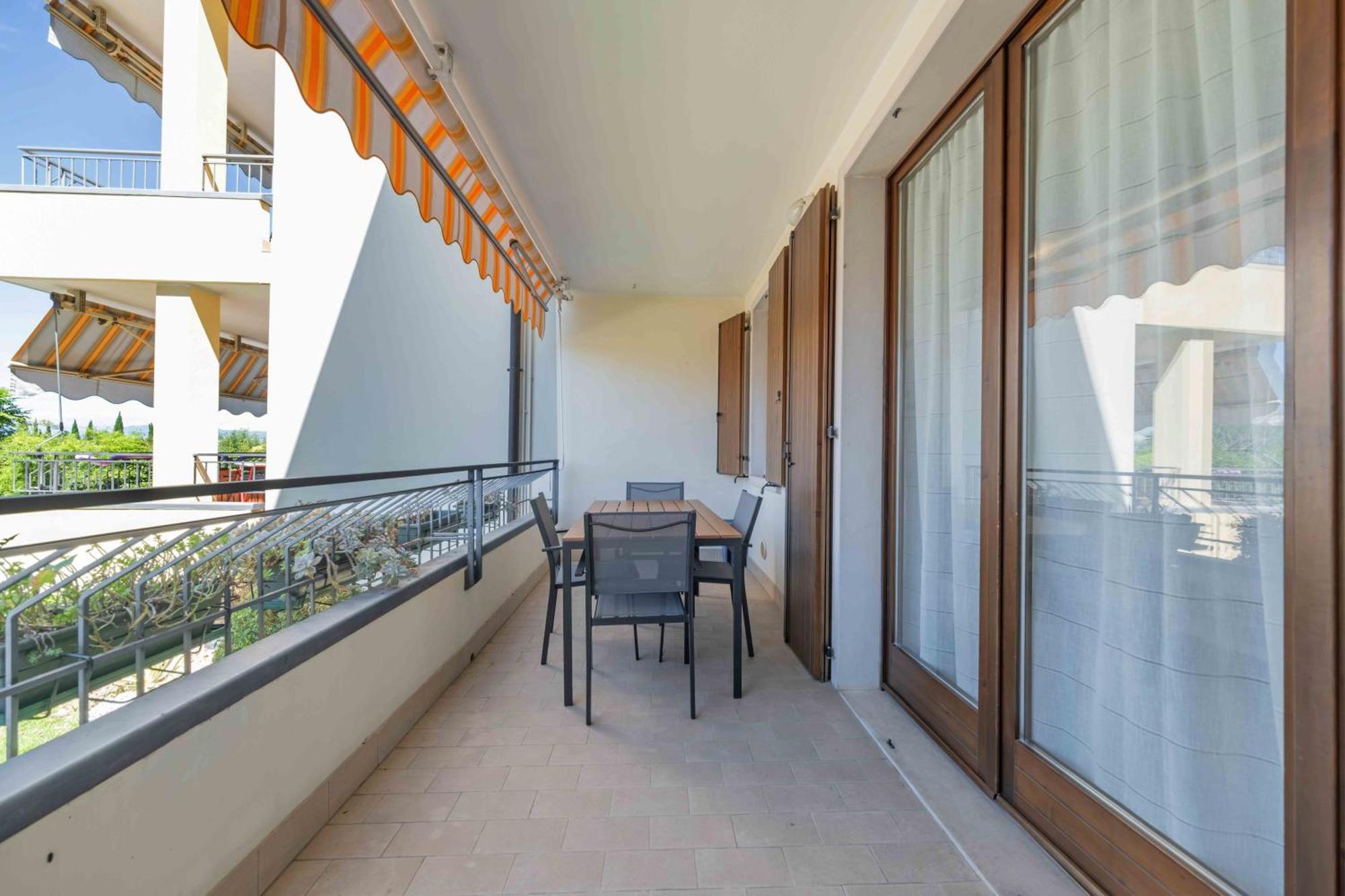 Apartmentsgarda - Residenza Elisabetta 10 Μπαρντολίνο Εξωτερικό φωτογραφία